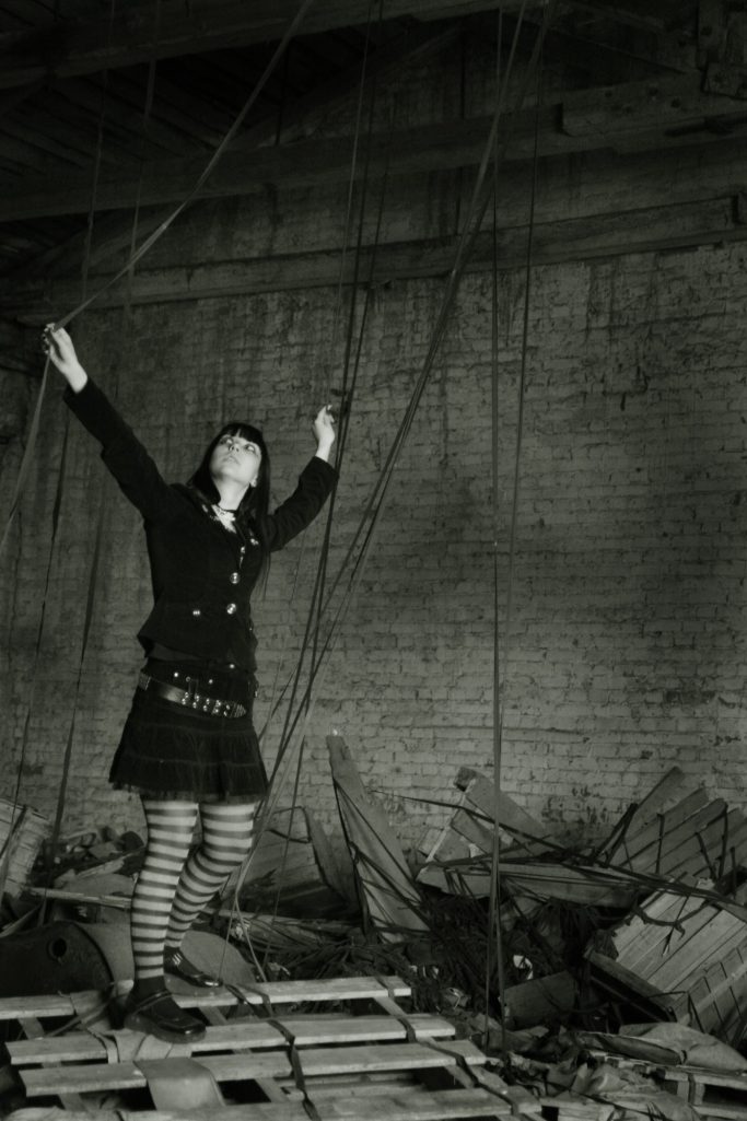 Abandoned weaving factory, 2009. Photo: @abliza